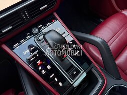 Porsche Cayenne S slika 28