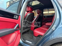 Porsche Cayenne S slika 16