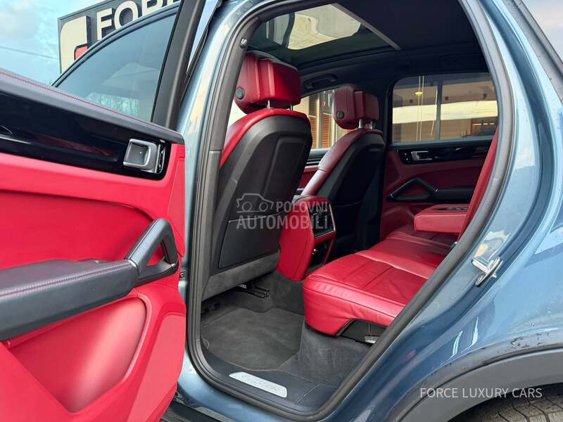 Porsche Cayenne S