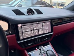 Porsche Cayenne S slika 30