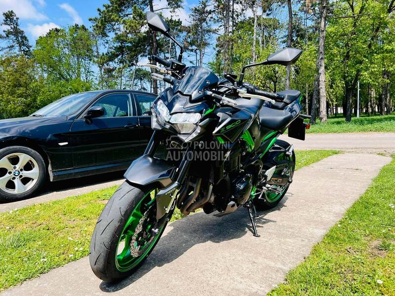 Kawasaki Z900