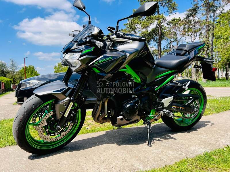 Kawasaki Z900