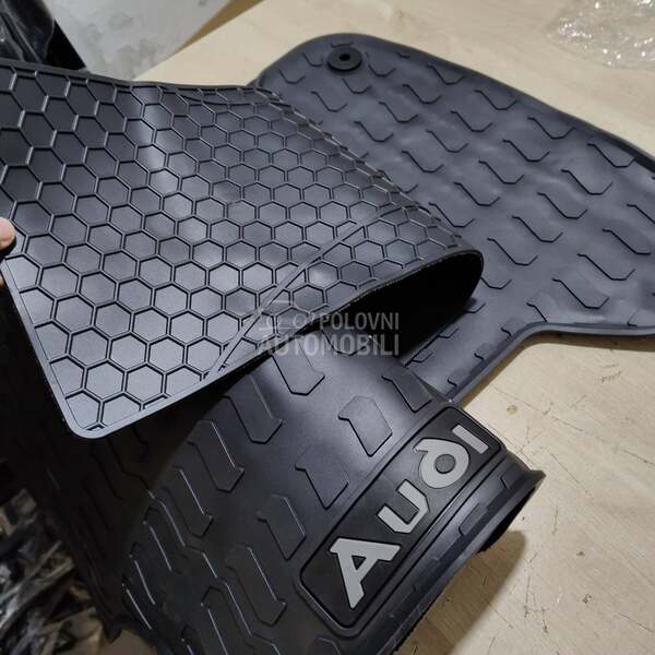 Tipske gumene patosnice