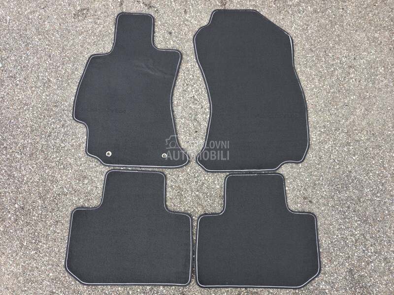 Forester 2016 Patosnice Tepih