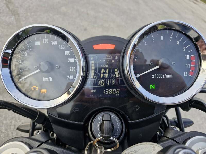 Kawasaki z 900 rs