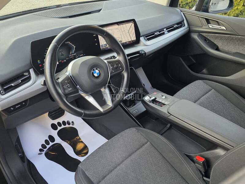 BMW 218 ACTIVE TOURER