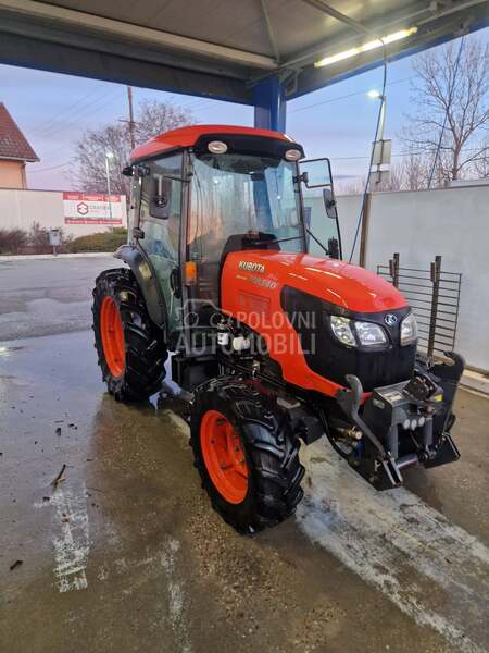Kubota 8540