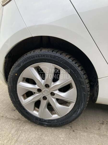 Renault Zoe ZA TRGOVCE