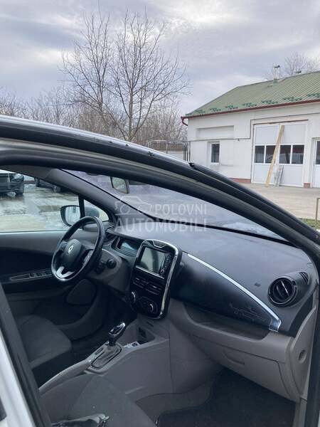 Renault Zoe ZA TRGOVCE