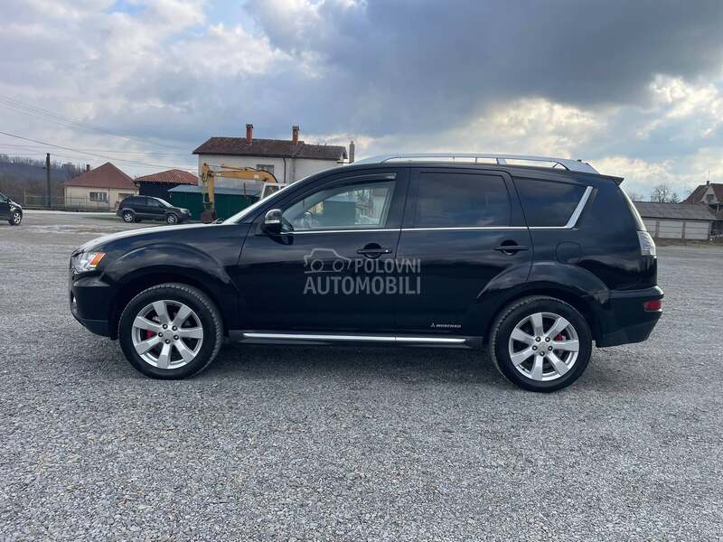 Mitsubishi Outlander 