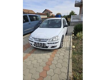 branik  hauba krilo far za Opel Corsa C