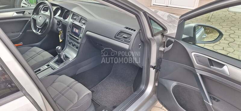 Volkswagen Golf 7 