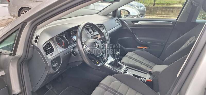 Volkswagen Golf 7 