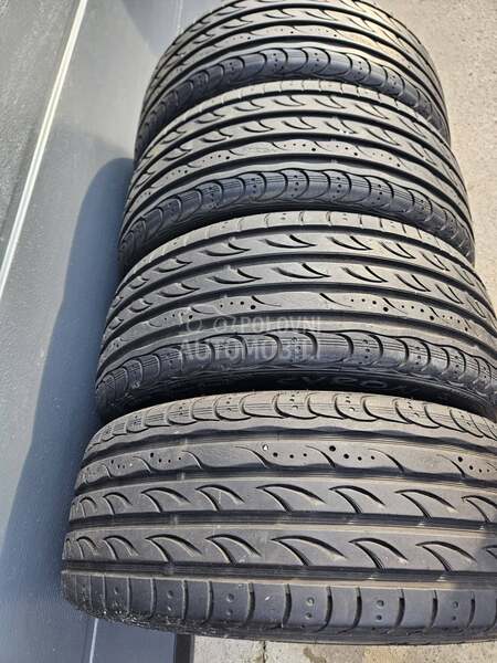 Syron 225/40 R18 Letnja