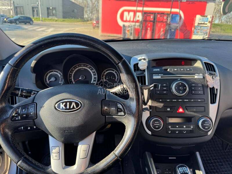 Kia cee`d 