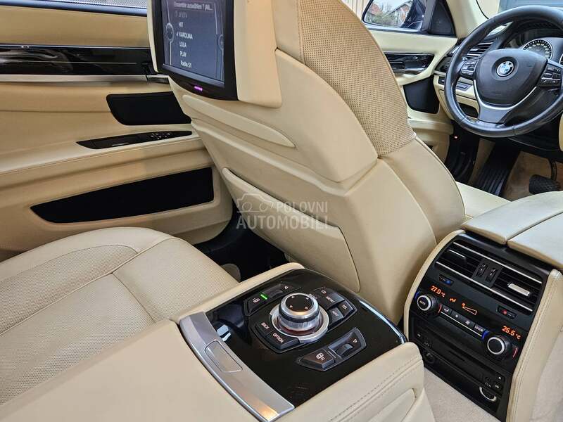 BMW 740 x drive