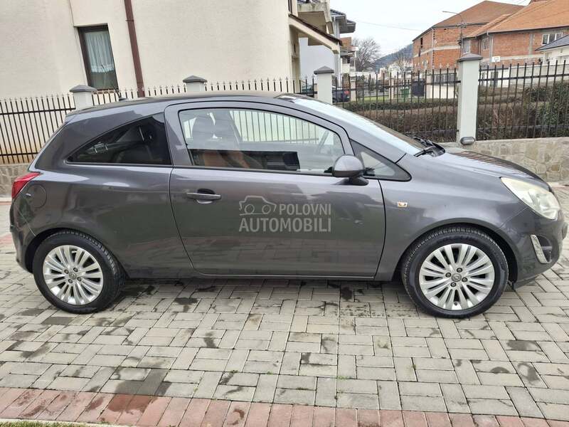 Opel Corsa D 1.4