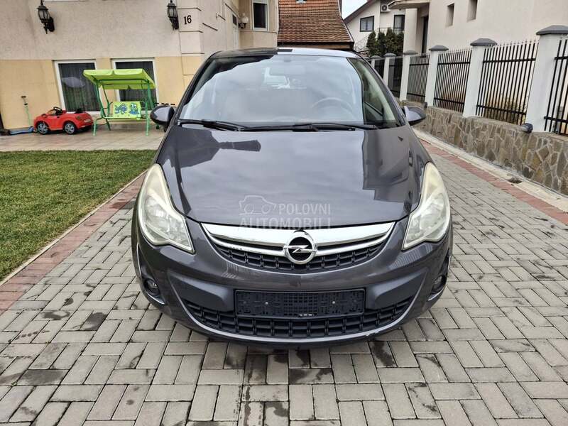Opel Corsa D 1.4