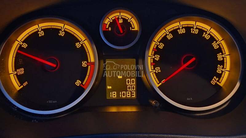 Opel Corsa D 1.3CDTi/NAV/ALU