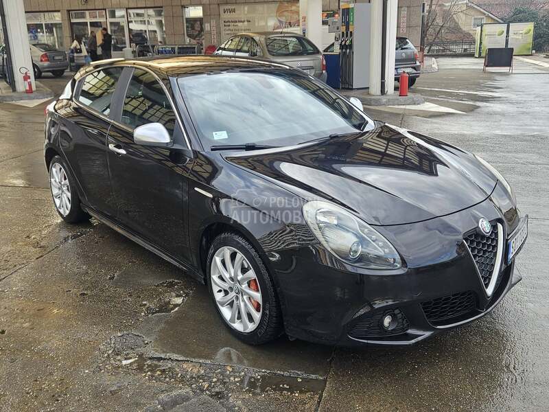 Alfa Romeo Giulietta 