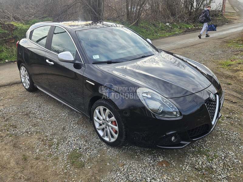 Alfa Romeo Giulietta 