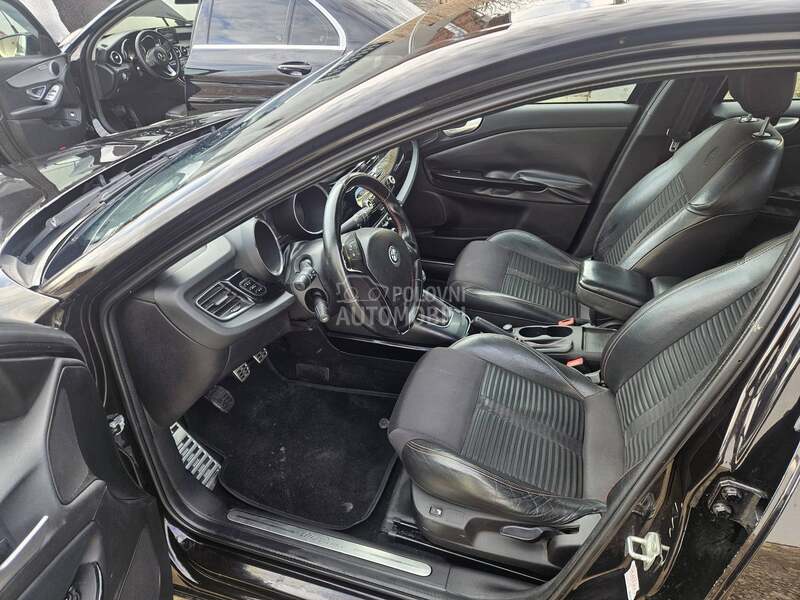 Alfa Romeo Giulietta 