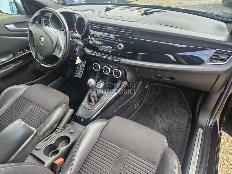 Alfa Romeo Giulietta 