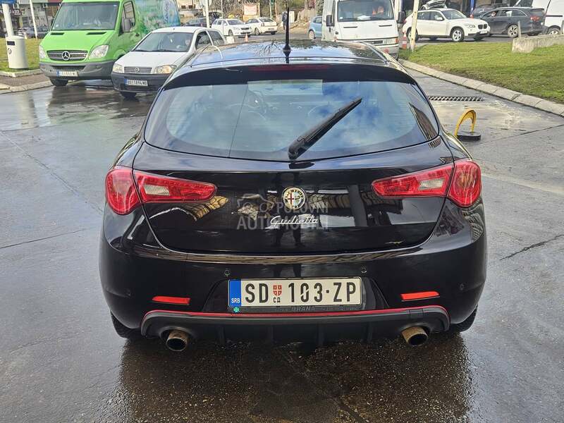 Alfa Romeo Giulietta 