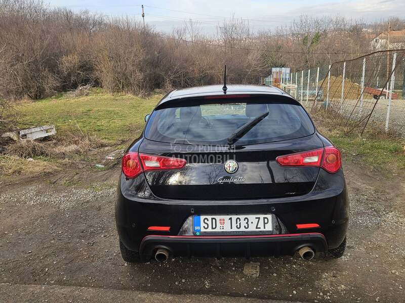 Alfa Romeo Giulietta 