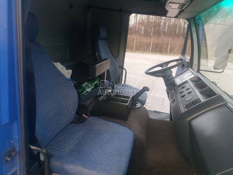 MAN LE 12.220 4x2 BB