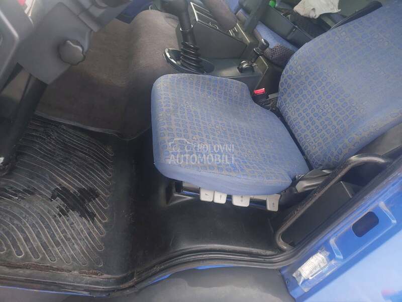 MAN LE 12.220 4x2 BB