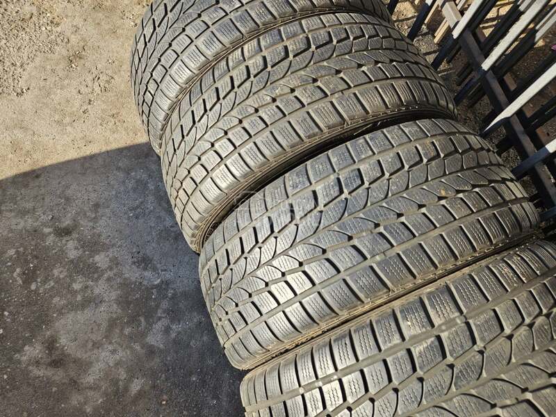 Falken 225/45 R17 Sve sezone