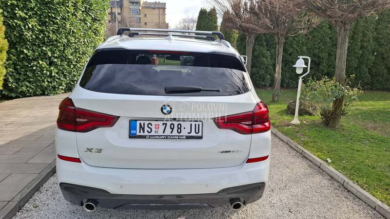 BMW X3 30e
