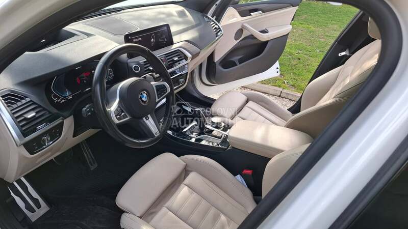 BMW X3 30e