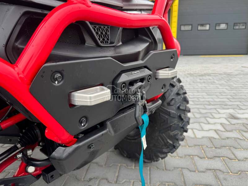 CFMOTO CFORCE 1000 MUD