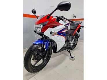 Honda cbr