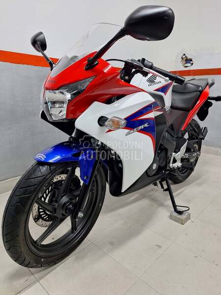 Honda cbr