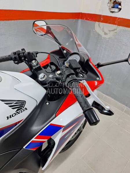Honda cbr
