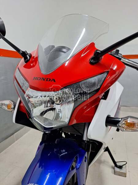 Honda cbr
