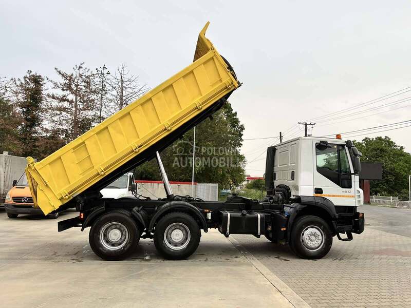 Iveco Trakker 260T45