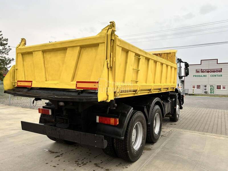 Iveco Trakker 260T45