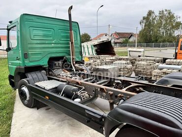 Mercedes Benz atego 1528