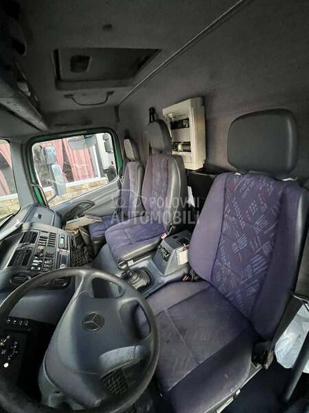 Mercedes Benz atego 1528