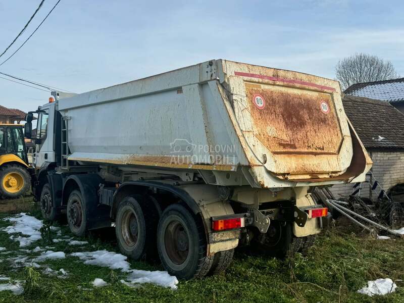Iveco Trakker