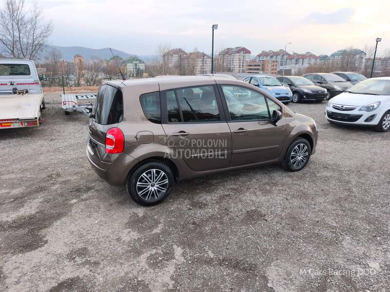 Renault Modus 1.2 TCE DYNAMIQUE