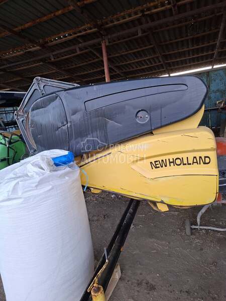 New Holland TX66