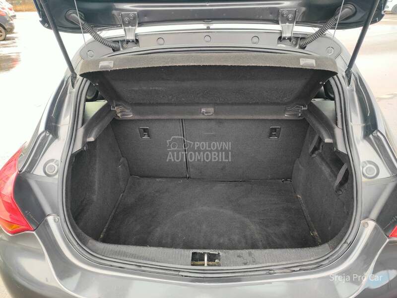 Opel Astra J 1.7 CDTI