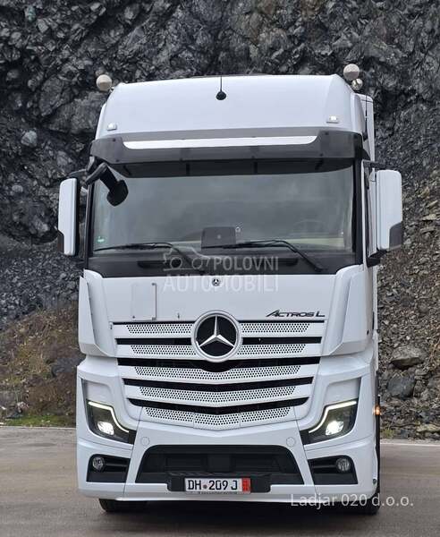 Mercedes Benz Acrtos L 1851