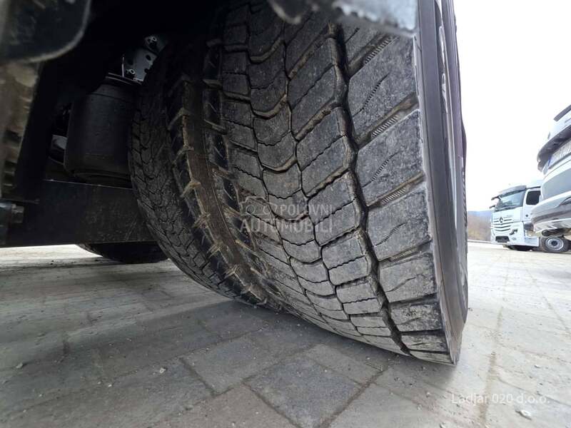 Mercedes Benz Acrtos L 1851