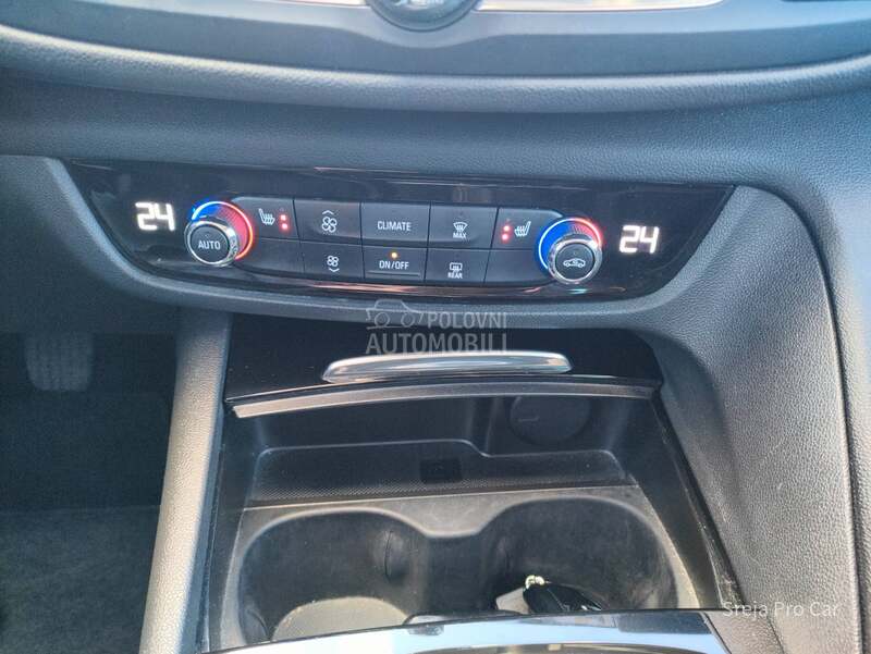 Opel Insignia FUL LED MATRIX